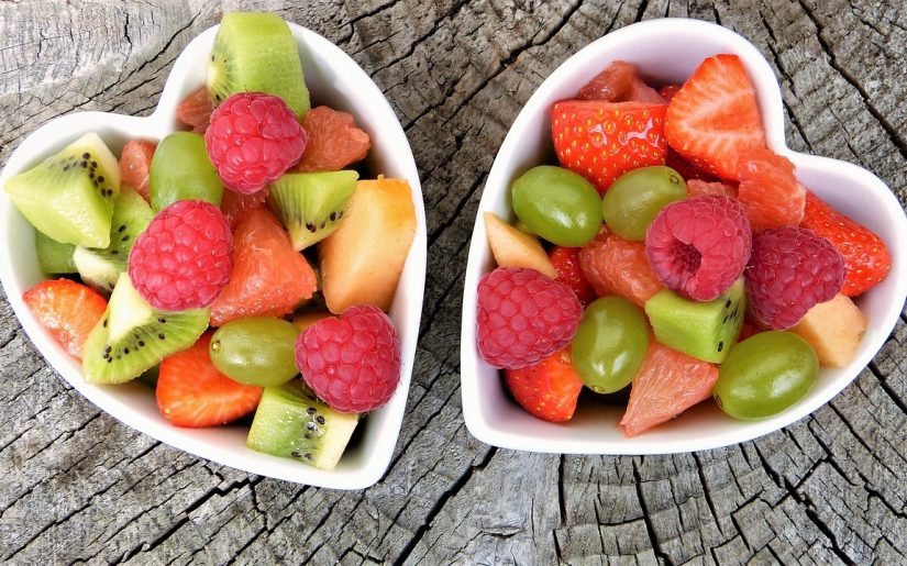 właściwości zdrowotne owoców sezonowych